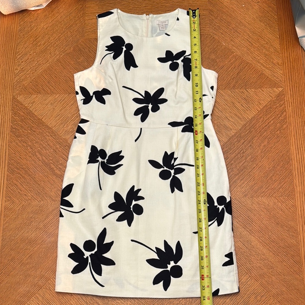 J. Crew Black and White Floral Dress Size 8 Petite - Picture 9 of 9
